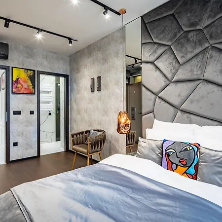 Super - Modern&luxury *
